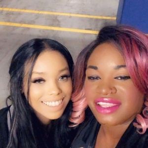 Meet your Posher, Denay